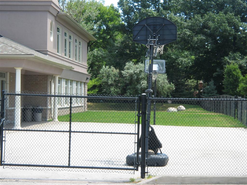 Chisholm Academy